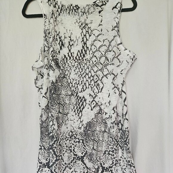 Unity Beach cover up - Picture 3 of 7